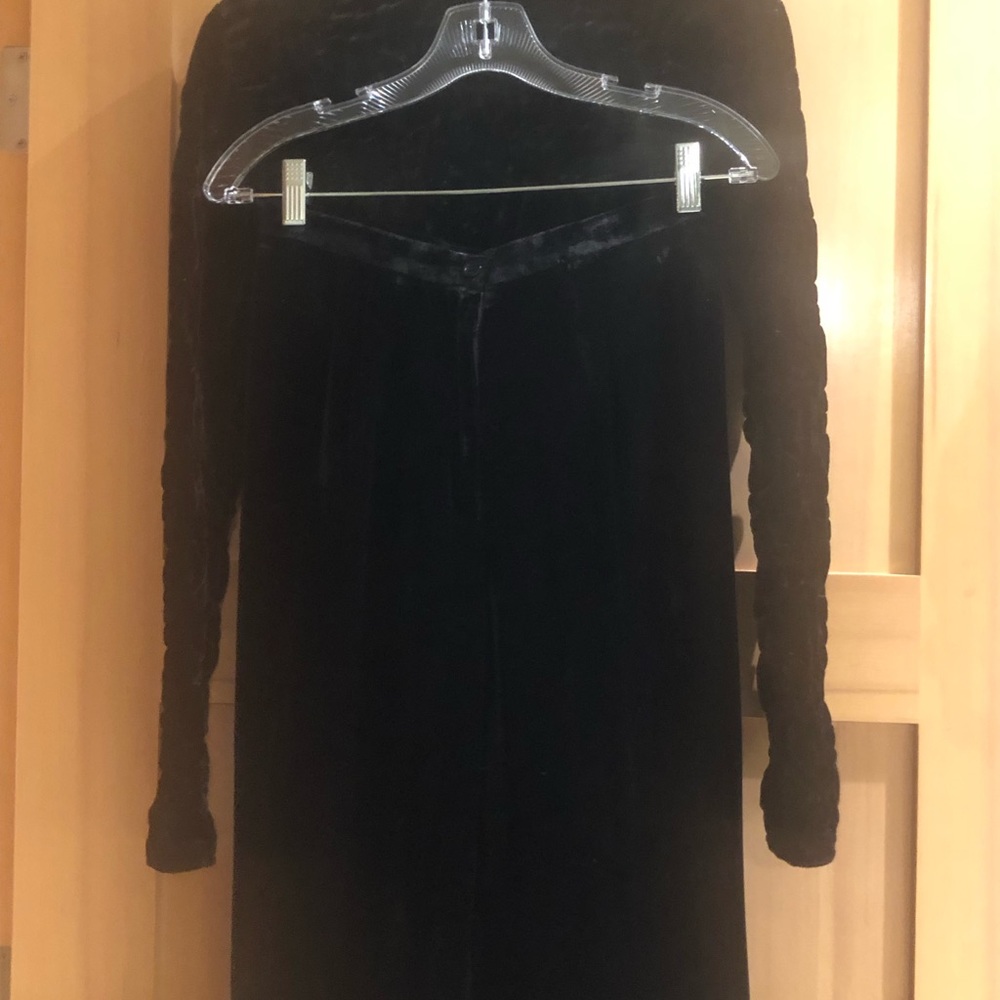 Black velvet Ann Taylor pants size 4